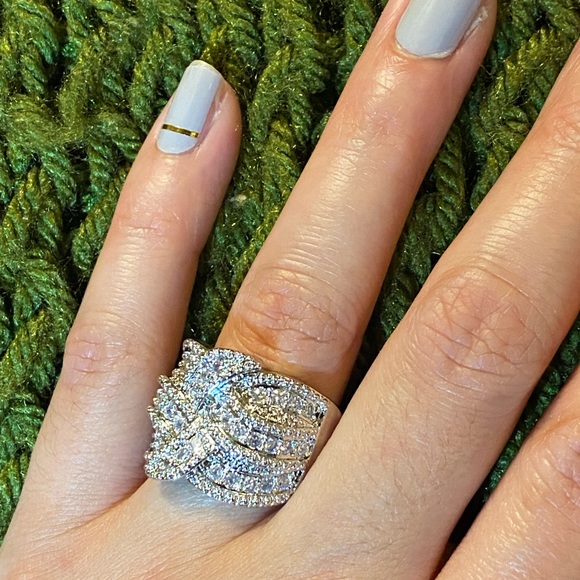 Statement ring - Picture 2 of 6